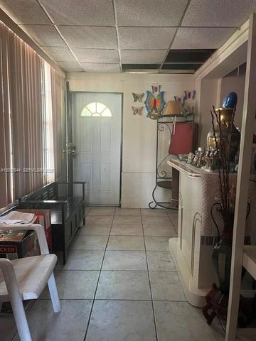 3100 NW 162nd St, Miami Gardens, FL 33054