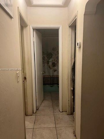 3100 NW 162nd St, Miami Gardens, FL 33054