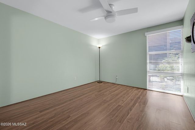 5701 E Glenn St Apt 76, Tucson, AZ 85712