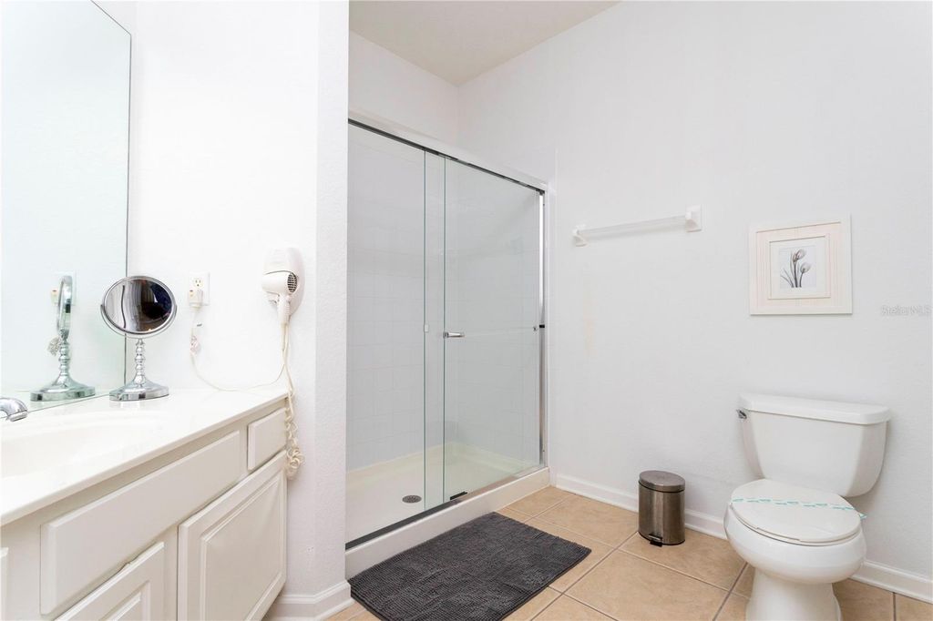 Image 16 of property listing at 5000 CAYVIEW AVENUE 30908, Orlando, FL 32819