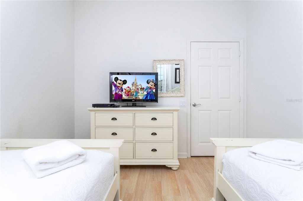 Image 24 of property listing at 5000 CAYVIEW AVENUE 30908, Orlando, FL 32819