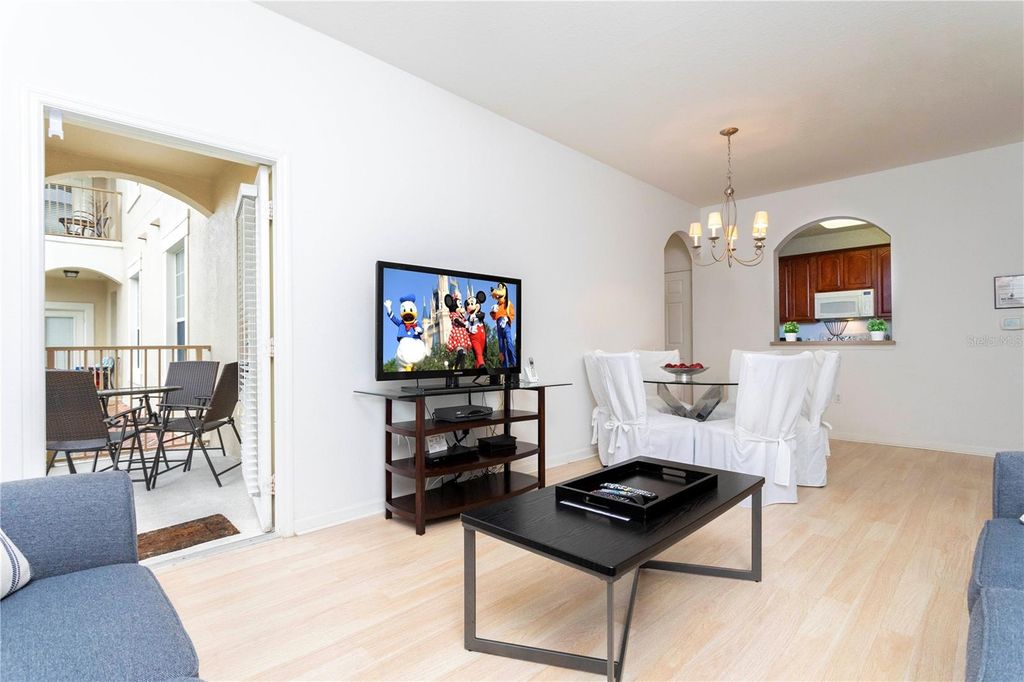 Image 7 of property listing at 5000 CAYVIEW AVENUE 30908, Orlando, FL 32819