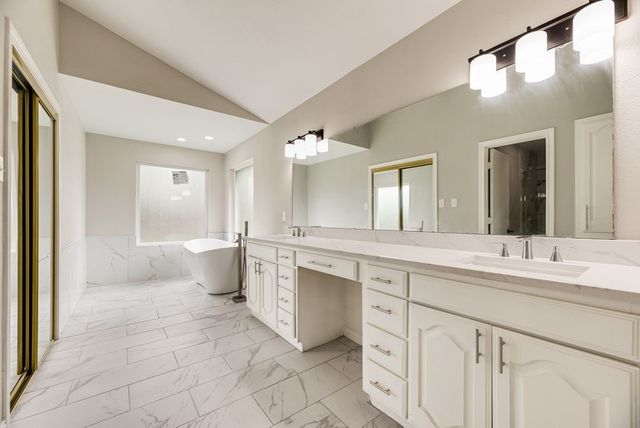 915 Greenbriar Lane, Duncanville, TX 75137