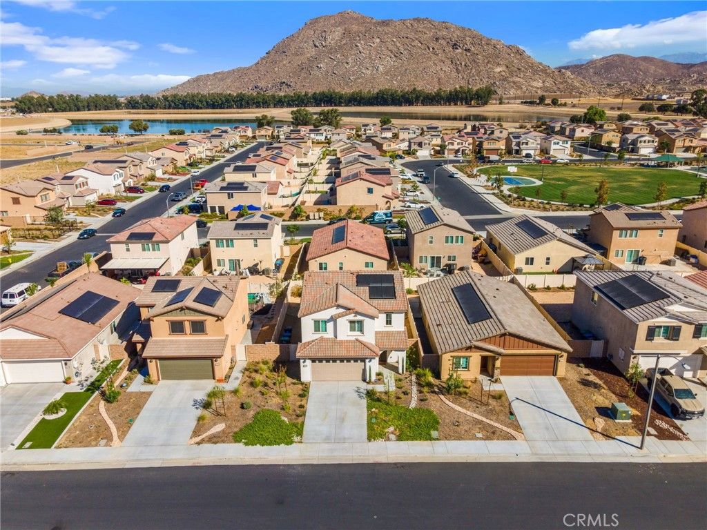 30524 Malibu, Winchester, CA 92596 — photo 2