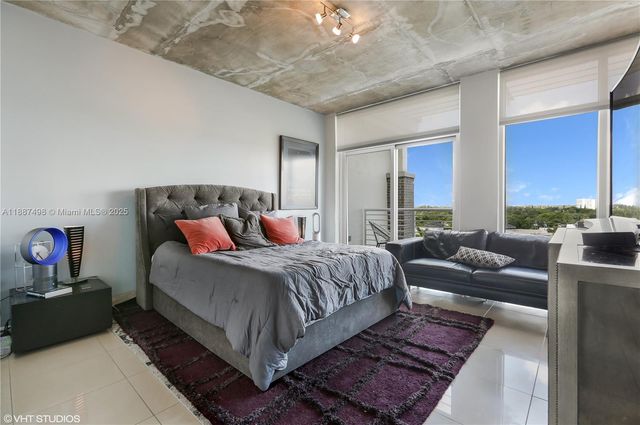 3250 NE 1st Ave 545, Miami, FL 33137