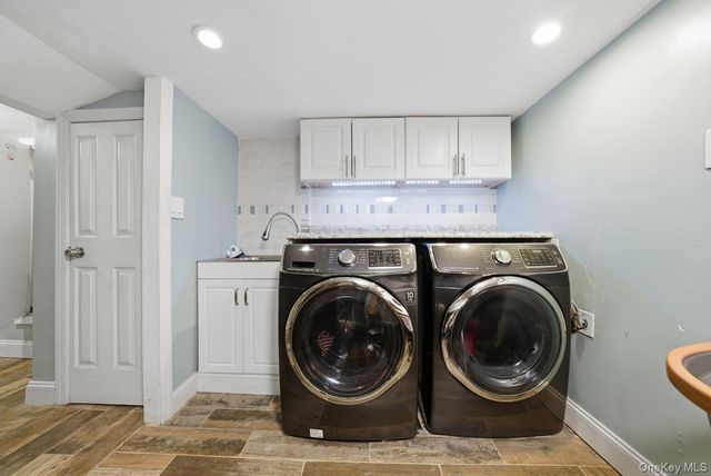 4641 Carpenter Avenue, Bronx, NY 10470