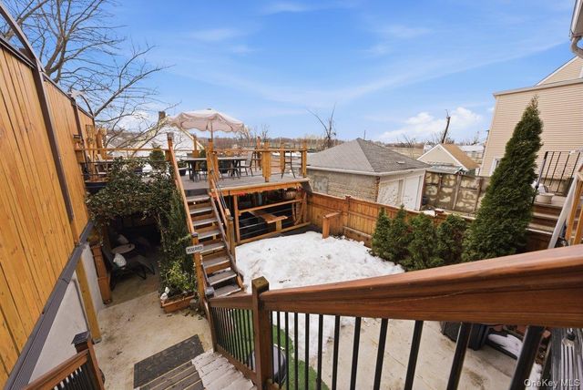 4641 Carpenter Avenue, Bronx, NY 10470