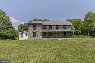 1350 OLD PLAINS RD, Pennsburg, PA 18073