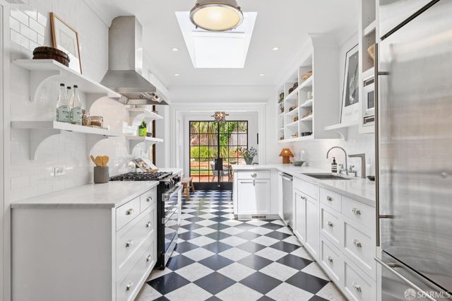 66 Joost Avenue, San Francisco, CA 94131