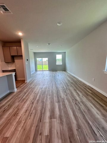 240 Brook Shadow, Cibolo, TX 78108