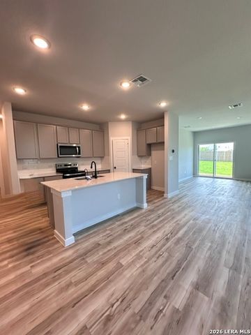 240 Brook Shadow, Cibolo, TX 78108