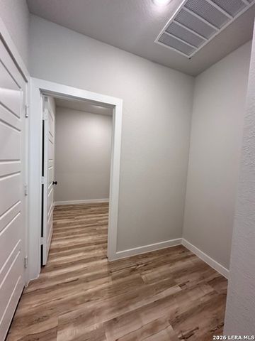 240 Brook Shadow, Cibolo, TX 78108