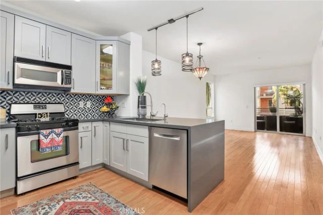 100 S Alameda Street 341, Los Angeles, CA 90012