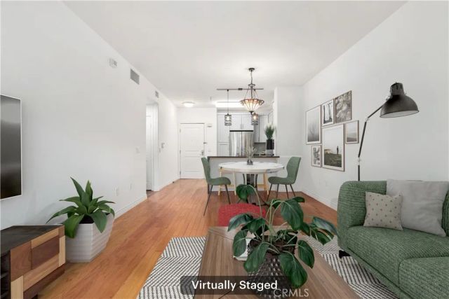 100 S Alameda Street 341, Los Angeles, CA 90012