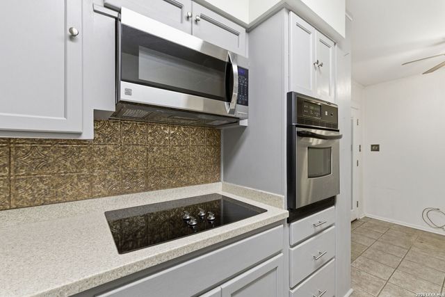 222 SONATA DR, San Antonio, TX 78216