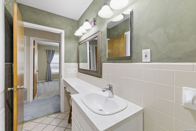 222 SONATA DR, San Antonio, TX 78216
