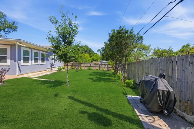 222 SONATA DR, San Antonio, TX 78216