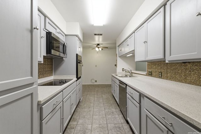 222 SONATA DR, San Antonio, TX 78216