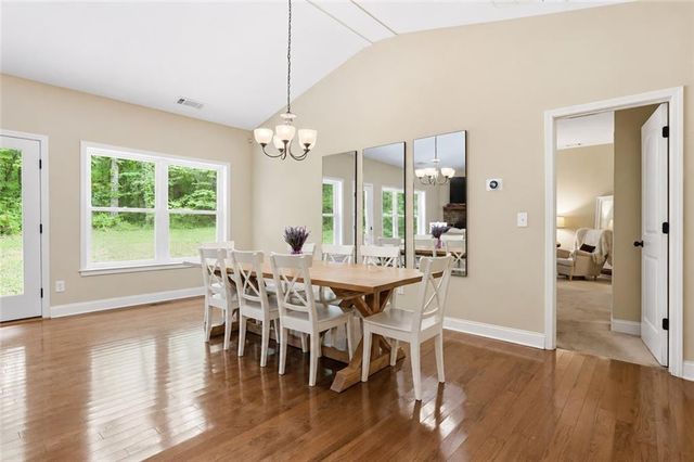 16 Allatoona Woods Trail SE, Acworth, GA 30102