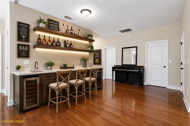 16 Allatoona Woods Trail SE, Acworth, GA 30102