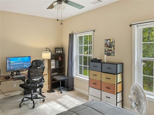 16 Allatoona Woods Trail SE, Acworth, GA 30102