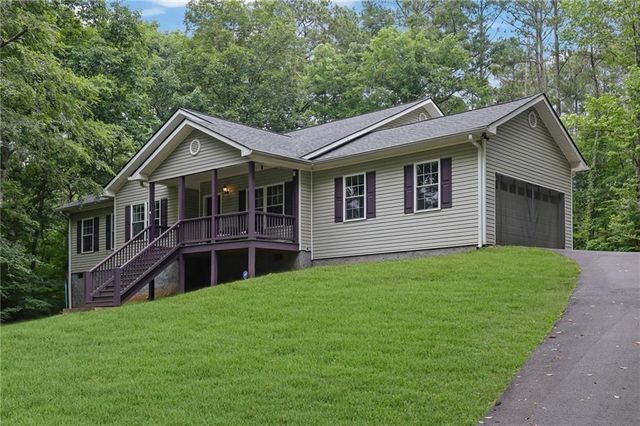 16 Allatoona Woods Trail SE, Acworth, GA 30102