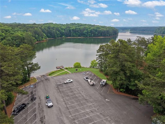 16 Allatoona Woods Trail SE, Acworth, GA 30102