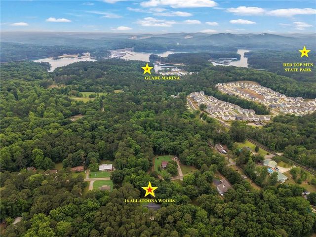 16 Allatoona Woods Trail SE, Acworth, GA 30102