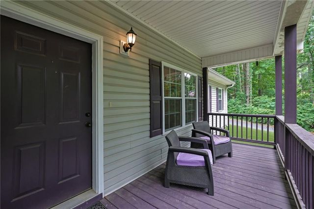 16 Allatoona Woods Trail SE, Acworth, GA 30102