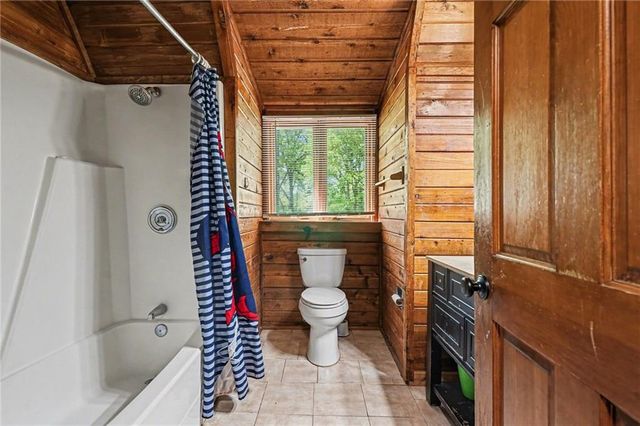 2530 Rockbridge Road NW, Conyers, GA 30012