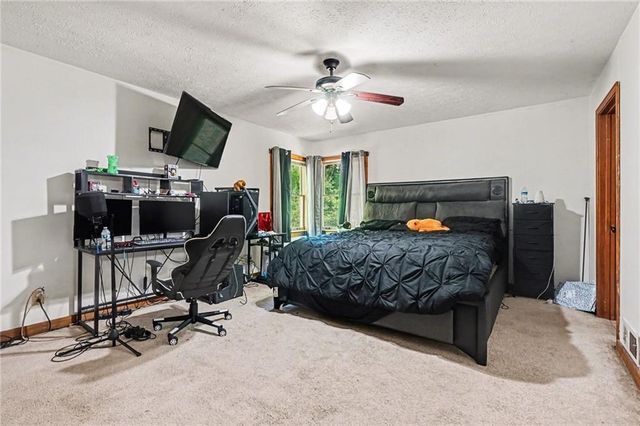 2530 Rockbridge Road NW, Conyers, GA 30012