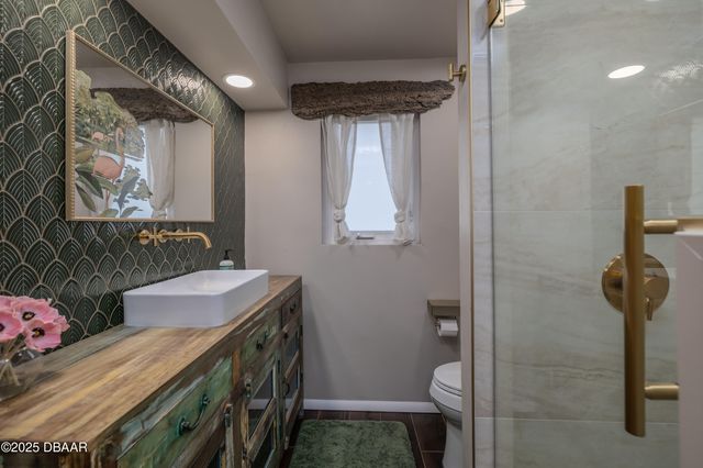 1203 Pat Avenue, New Smyrna Beach, FL 32168