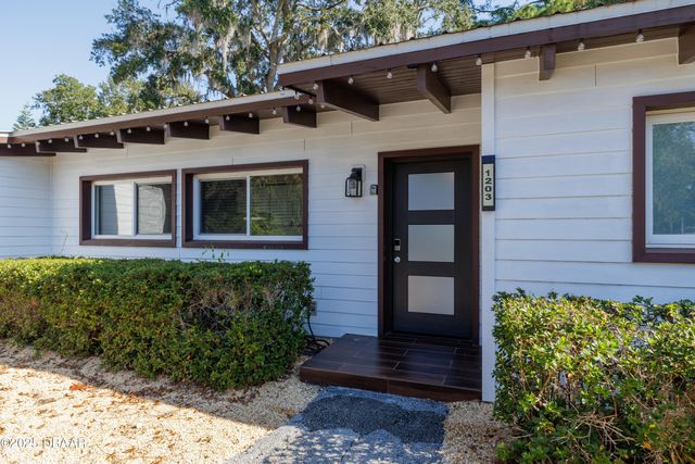1203 Pat Avenue, New Smyrna Beach, FL 32168