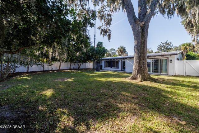 1203 Pat Avenue, New Smyrna Beach, FL 32168