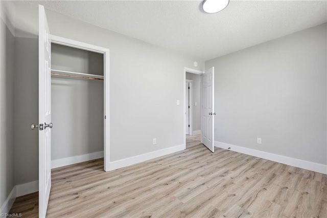 4237 Valley Circle, Thomasville, NC 27360