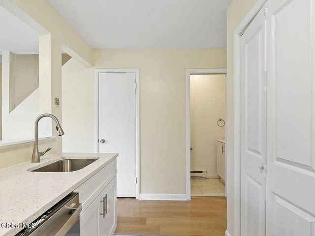 19 Harvest Way A, Waterford, NY 12188