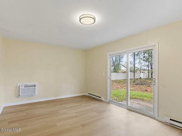 19 Harvest Way A, Waterford, NY 12188