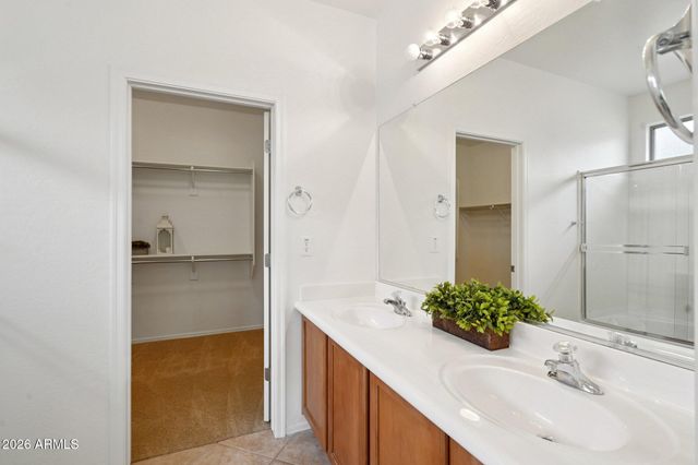 3852 W RANIER Court, Anthem, AZ 85086