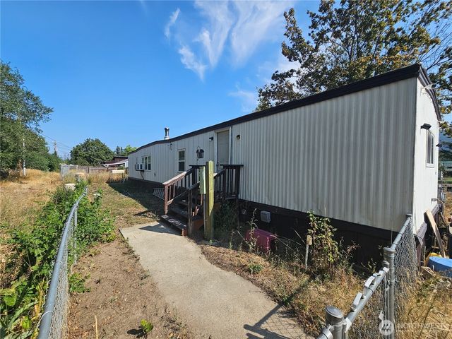 302 Main Street, Oroville, WA 98844