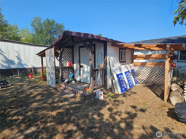 302 Main Street, Oroville, WA 98844