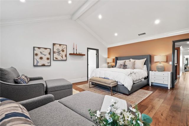 12021 Old Mill Road, Rossmoor, CA 90720