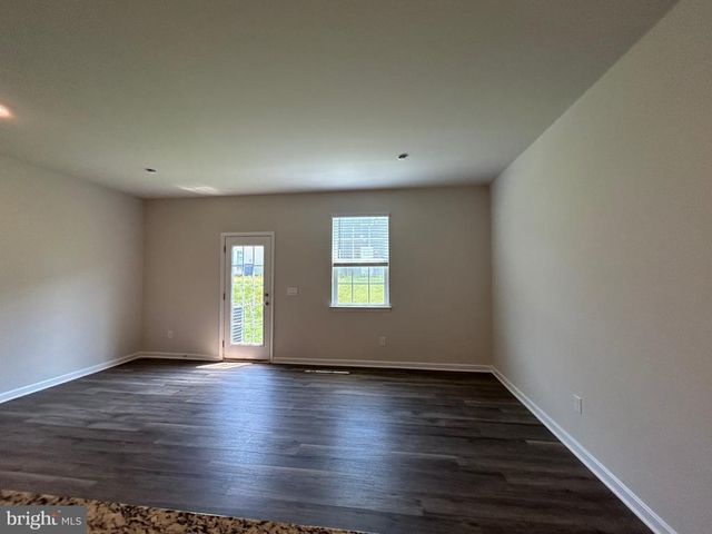 135 RAE CT, Luray, VA 22835