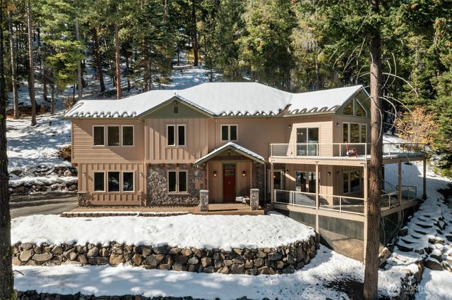 6760 Forest Ridge Drive, Wenatchee, WA 98801