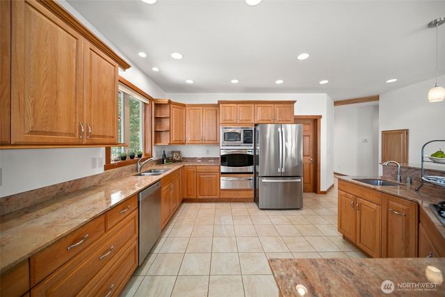 6760 Forest Ridge Drive, Wenatchee, WA 98801