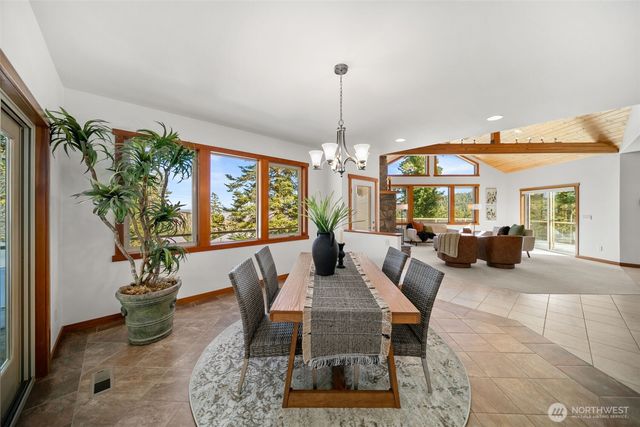 6760 Forest Ridge Drive, Wenatchee, WA 98801