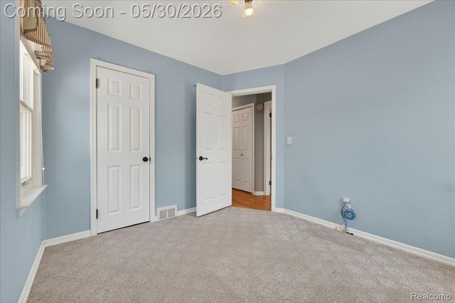 21700 Trombly Street, St. Clair Shores, MI 48080