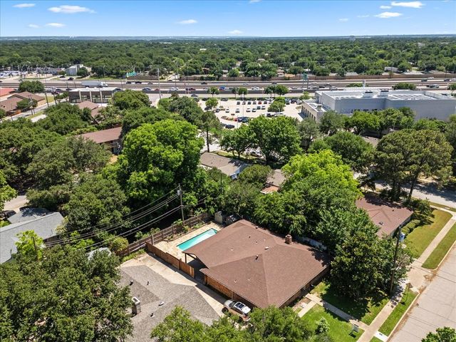 2400 Douglas Avenue, Irving, TX 75062