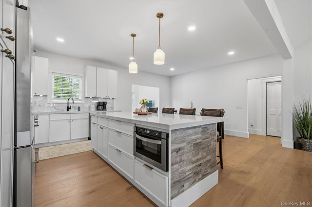 19 Firemens Lane, Newburgh, NY 12550