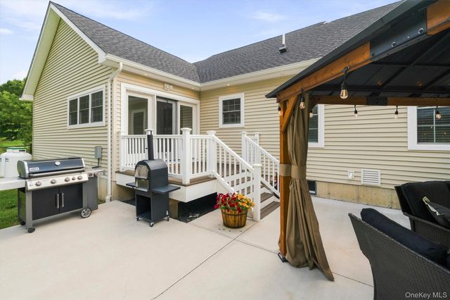 19 Firemens Lane, Newburgh, NY 12550