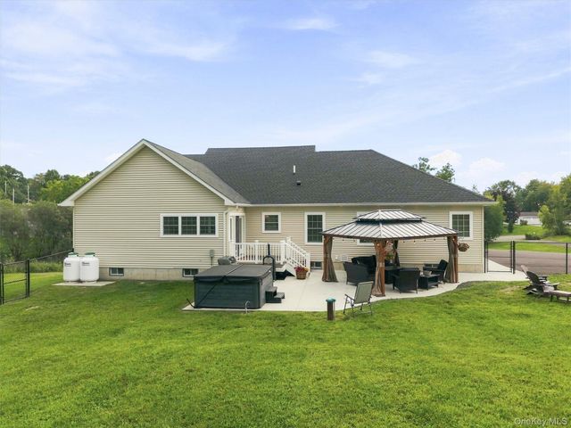 19 Firemens Lane, Newburgh, NY 12550